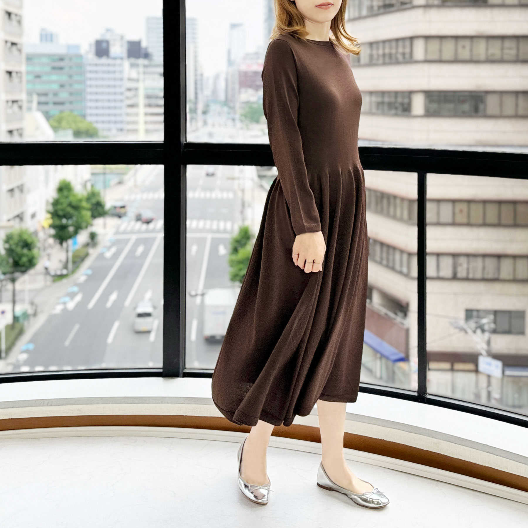 筒袖ダーツギャザーワンピース｜ニットのパターンオーダーブランド